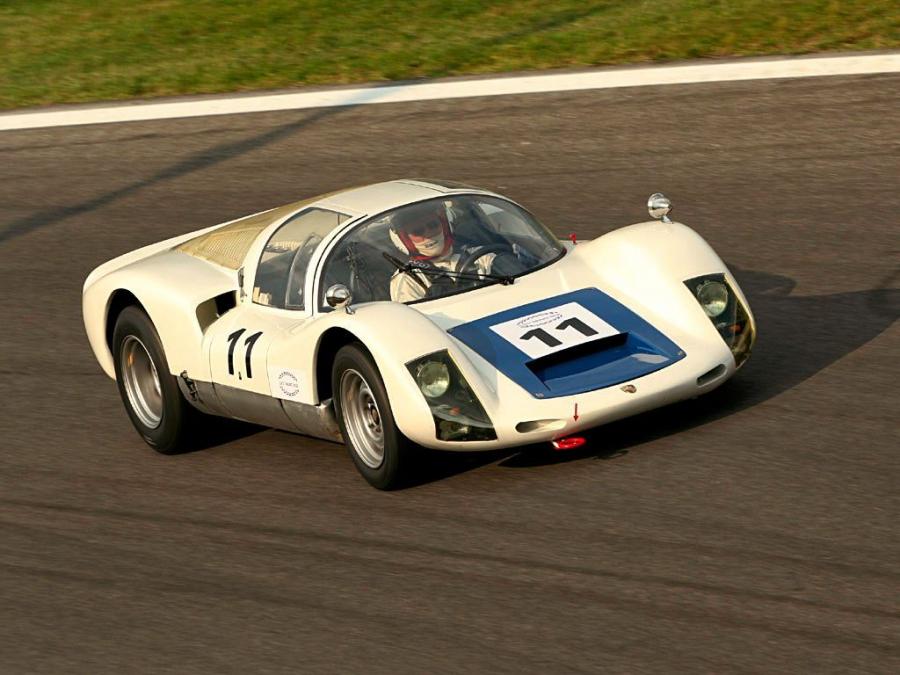  Porsche 906 Carrera 6 Kurzheck 1966 года  (фото 8 из 40)